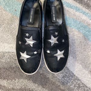 Design Lab Lord & Taylor Black Star Platform Slip Ons
